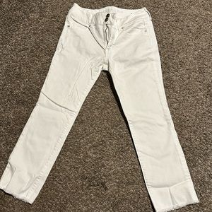 Size 10 American Eagle artist crop white jeans